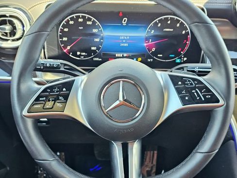 Certified 2023 Mercedes-Benz GLC 300 4MATIC image 31