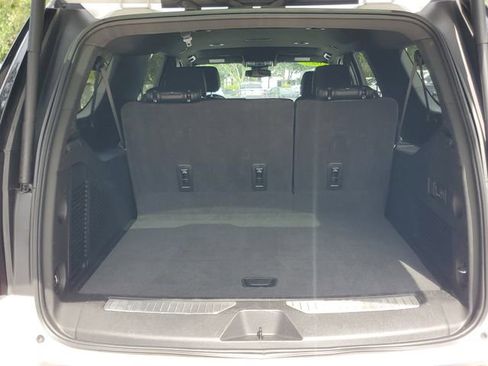 Certified 2025 GMC Yukon XL Denali AWD/4WD image 8
