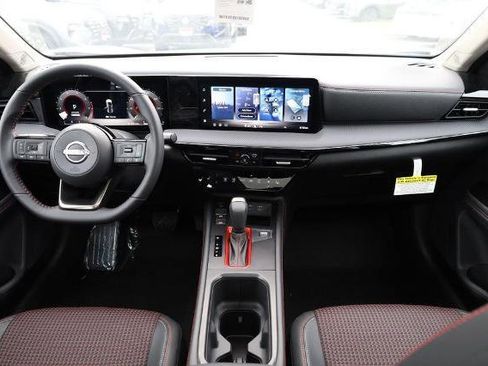 New 2026 Nissan Kicks SR FWD image 26