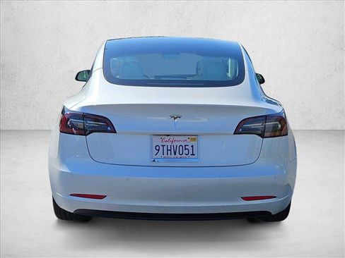 Used 2021 Tesla Model 3 Standard Range Plus RWD image 6