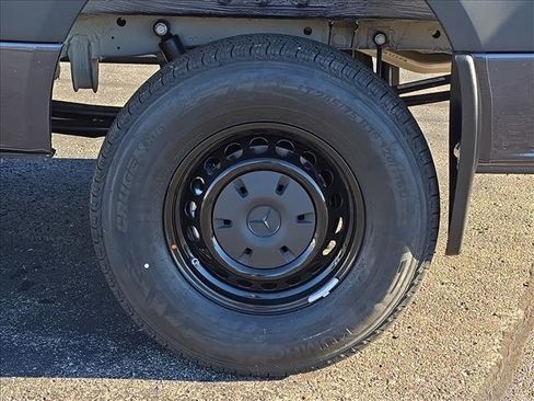 New 2026 Mercedes-Benz Sprinter 2500 image 12