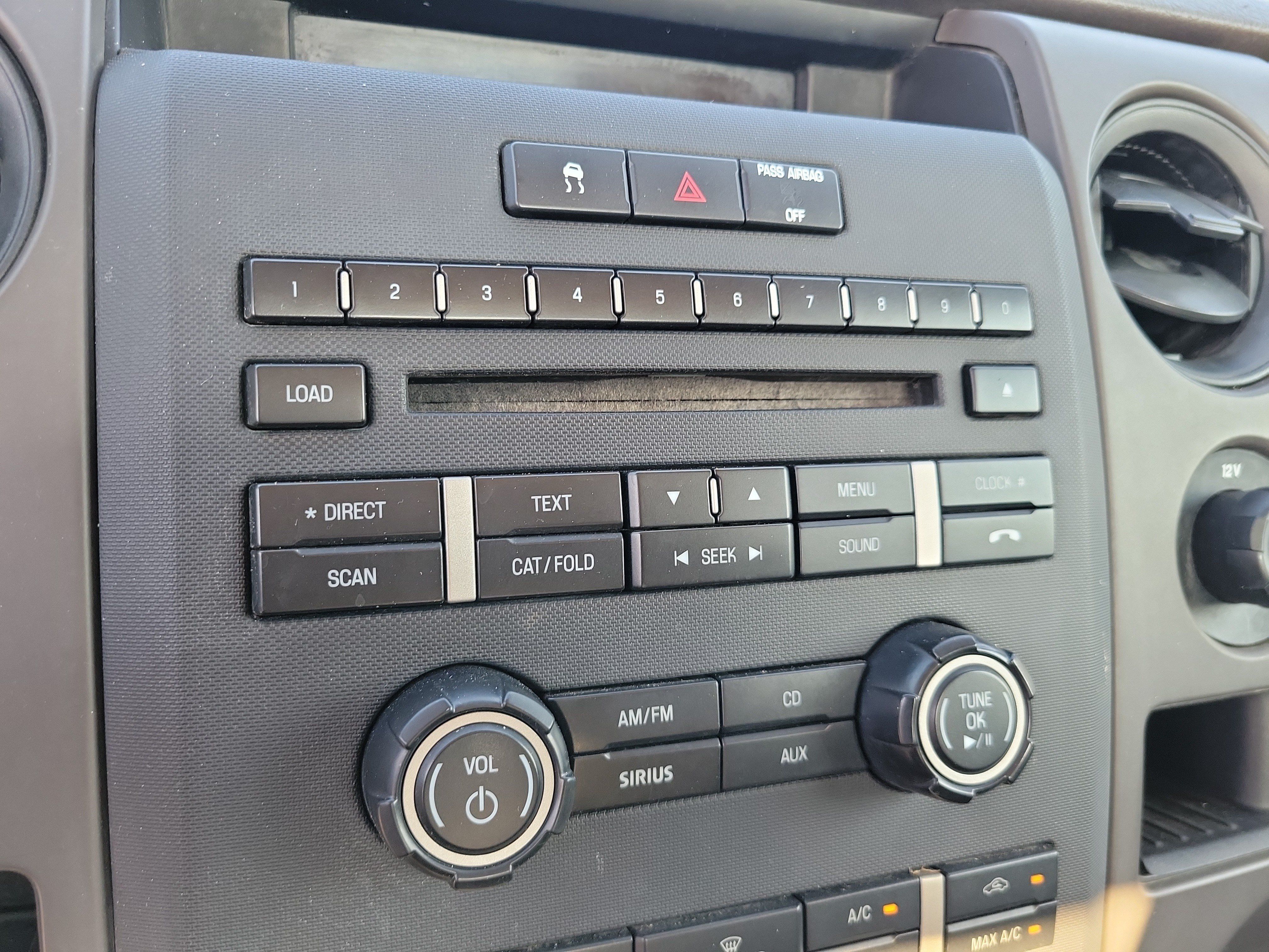 Used 2010 Ford F150 2WD Regular Cab image 10
