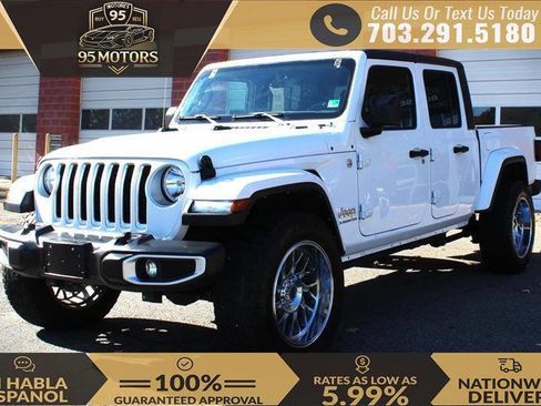Used 2022 Jeep Gladiator Overland w/ Popular Equipment Package image 1