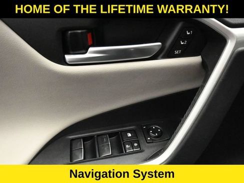 Used 2021 Toyota RAV4 Limited AWD/4WD image 13