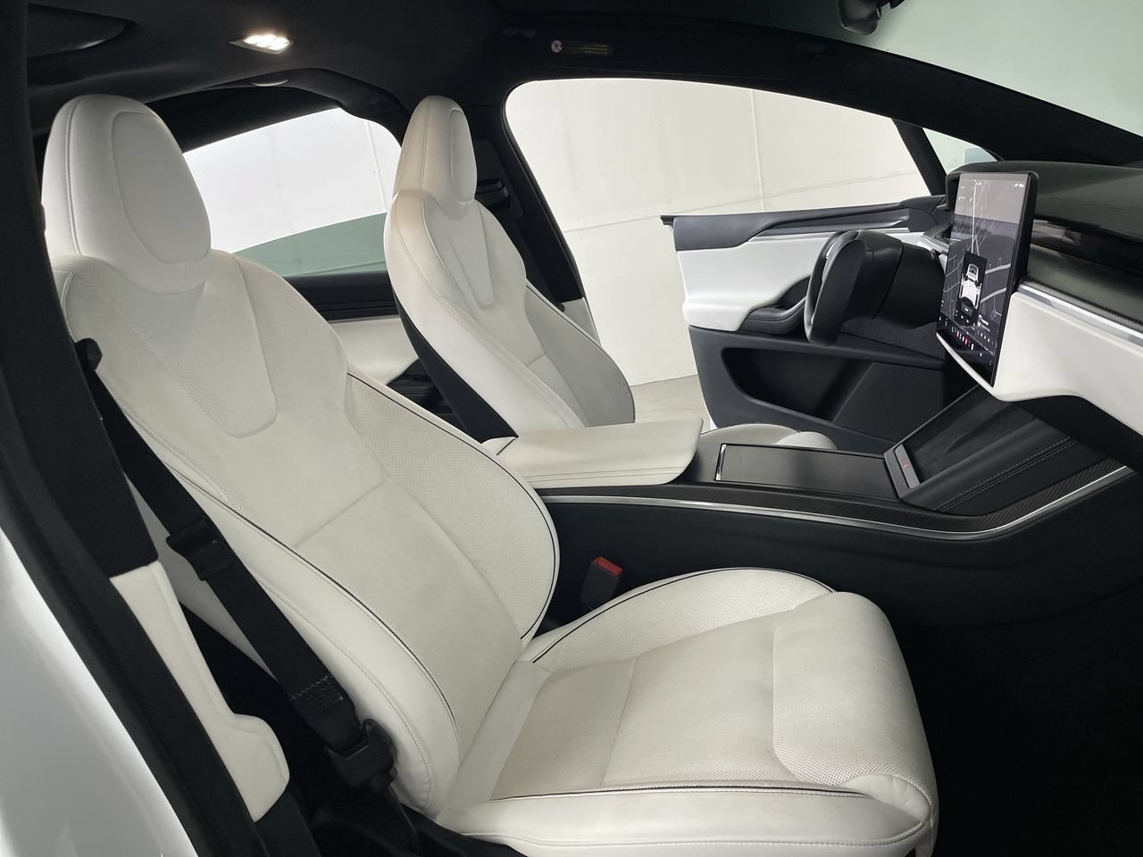 Used 2022 Tesla Model X Plaid AWD/4WD image 23