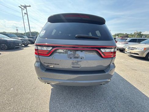 Used 2022 Dodge Durango SXT w/ Blacktop Package AWD/4WD image 4