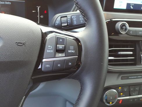 Used 2025 Ford Escape Active w/ Cold Weather Package image 19