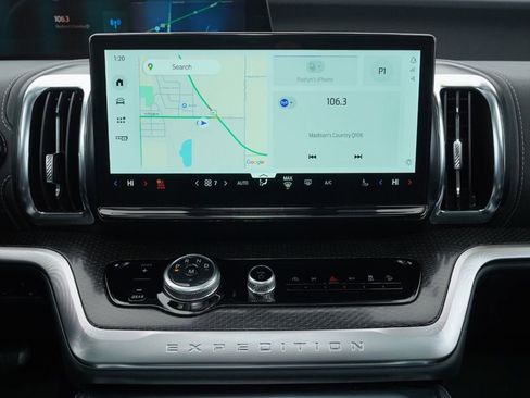New 2025 Ford Expedition Max Platinum w/ Stealth Performance Package AWD/4WD image 20