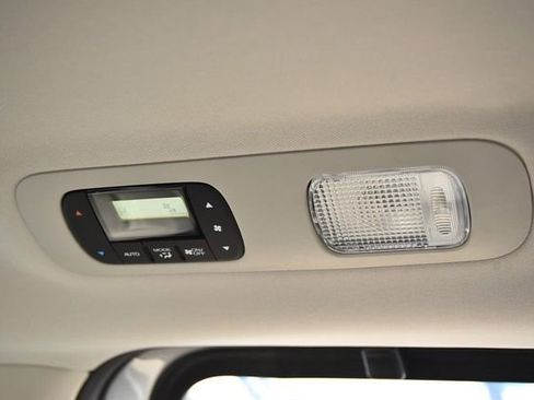 New 2026 Honda Odyssey Touring image 26