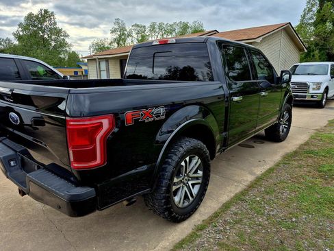 Used 2015 Ford F150 Lariat image 3