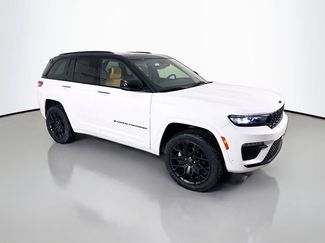 New 2025 Jeep Grand Cherokee Summit w/ Obsidian Package video 1