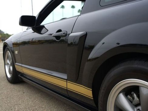 Used 2006 Ford Mustang GT Premium image 41