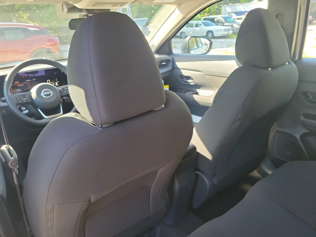 New 2027 Nissan Kicks S FWD image 16