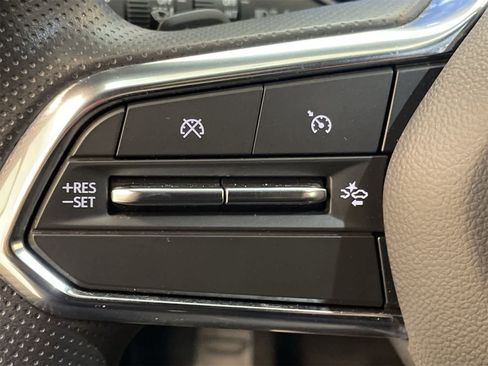 Certified 2024 Honda Prologue EX image 12