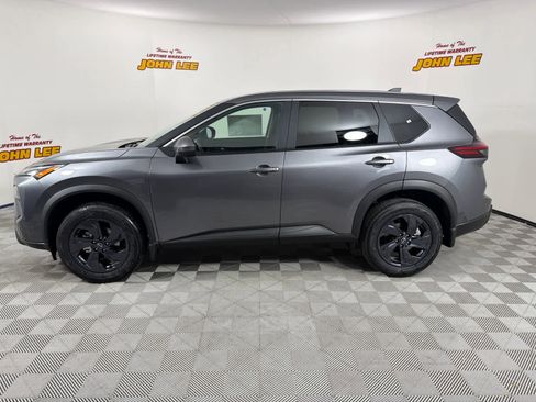 New 2026 Nissan Rogue SV FWD image 2