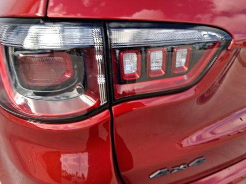 New 2026 Jeep Compass Latitude image 11