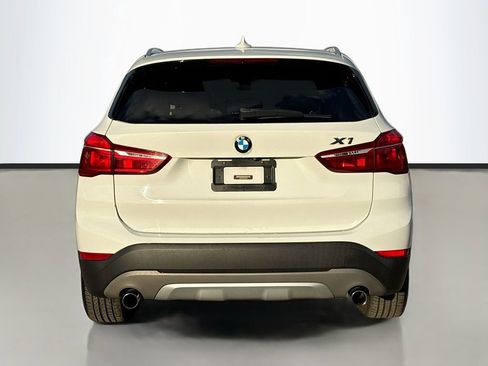 Used 2018 BMW X1 xDrive28i w/ Convenience Package image 4