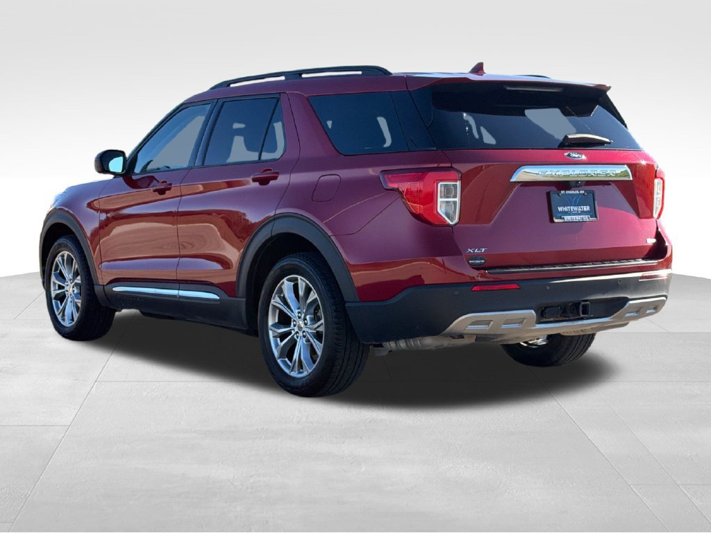 Used 2020 Ford Explorer XLT w/ Equipment Group 202A AWD/4WD image 25