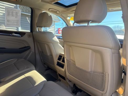 Used 2013 Mercedes-Benz ML 350 2WD image 18