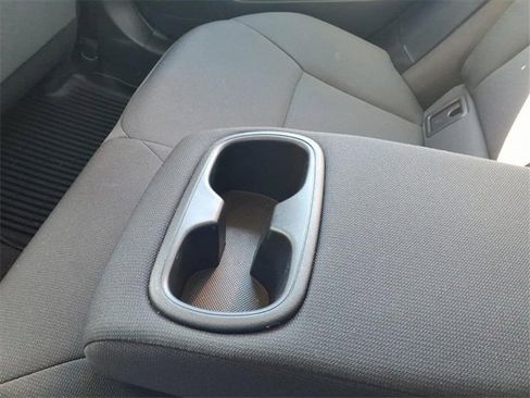 Used 2024 Toyota Corolla LE image 9