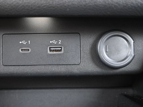Used 2022 Nissan Rogue SV AWD/4WD image 18