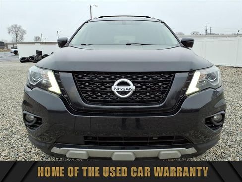 Used 2019 Nissan Pathfinder SL w/ Rock Creek Edition image 2