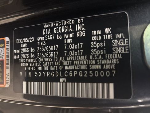 Used 2023 Kia Sorento LX image 40