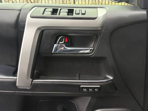 Used 2023 Toyota 4Runner Limited image 17