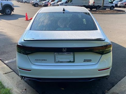 Used 2024 Honda Accord Sport image 32