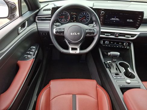 Used 2022 Kia K5 GT-Line w/ GT-Line FWD Premium Package image 11