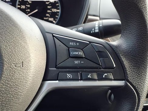 Used 2023 Nissan Altima 2.5 SV image 22