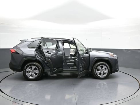Used 2025 Toyota RAV4 XLE w/ Convenience Package AWD/4WD image 43