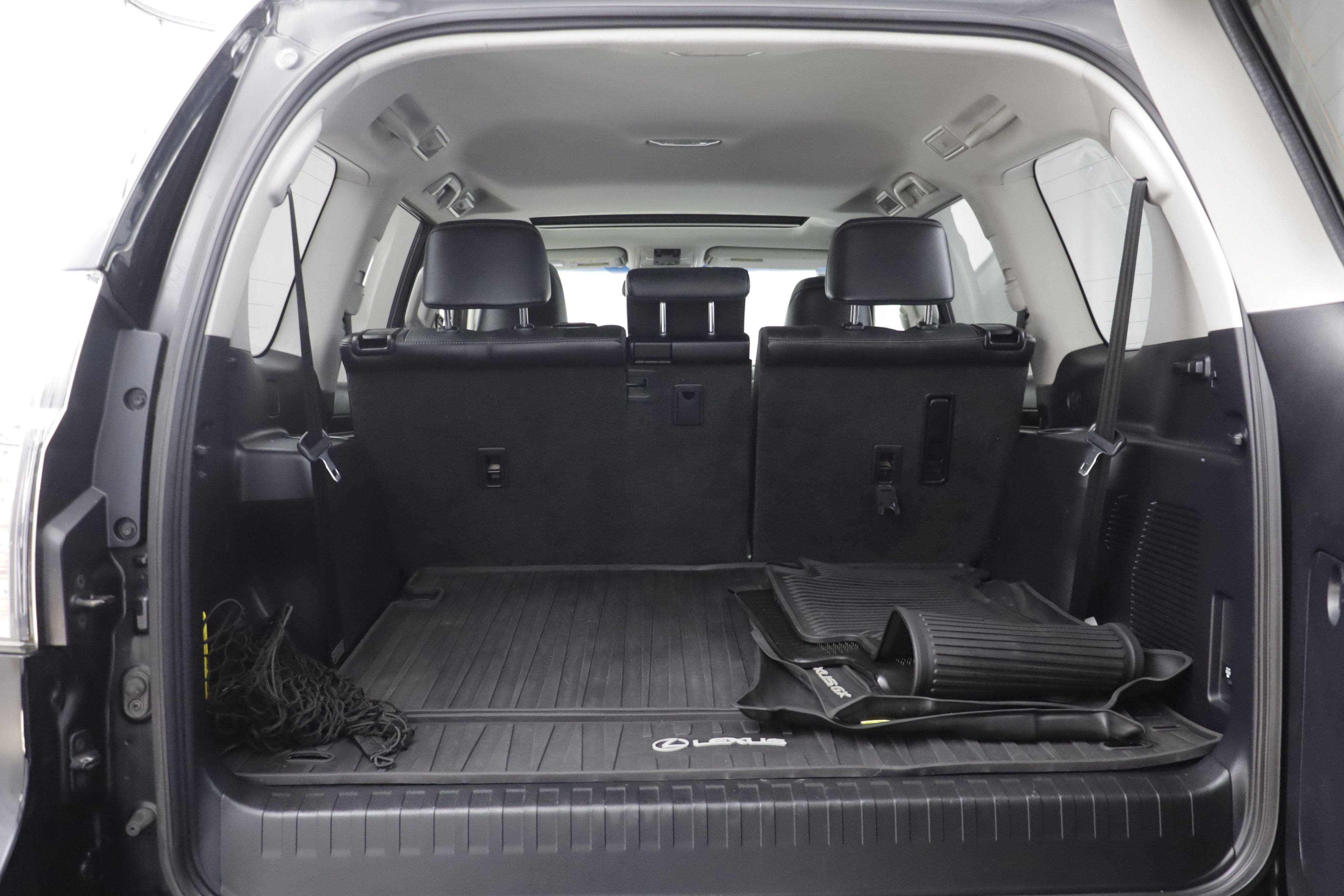Used 2018 Lexus GX 460 Premium w/ Premium Package AWD/4WD image 18