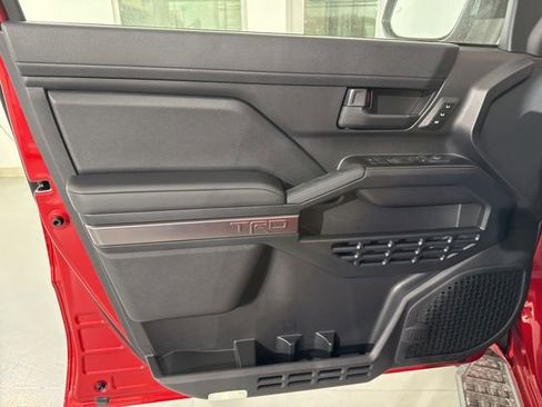 New 2026 Toyota 4Runner TRD Off-Road Premium AWD/4WD image 18