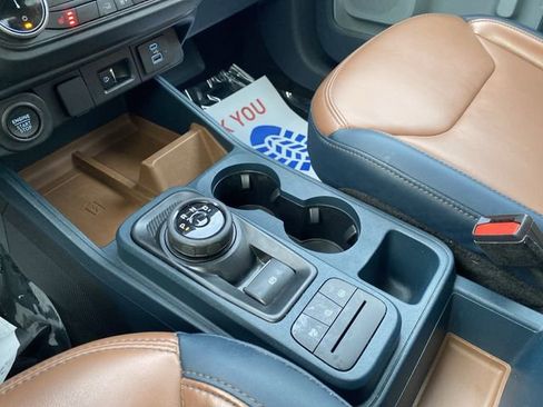 Used 2022 Ford Maverick Lariat w/ Lariat Luxury Package image 20