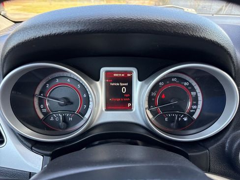 Used 2020 Dodge Journey SE w/ Blacktop Package image 18