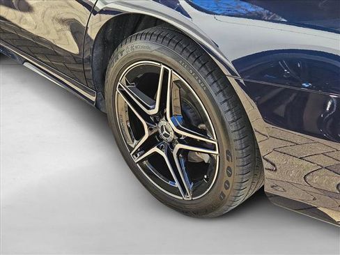 Used 2022 Mercedes-Benz E 350 4MATIC Sedan image 12