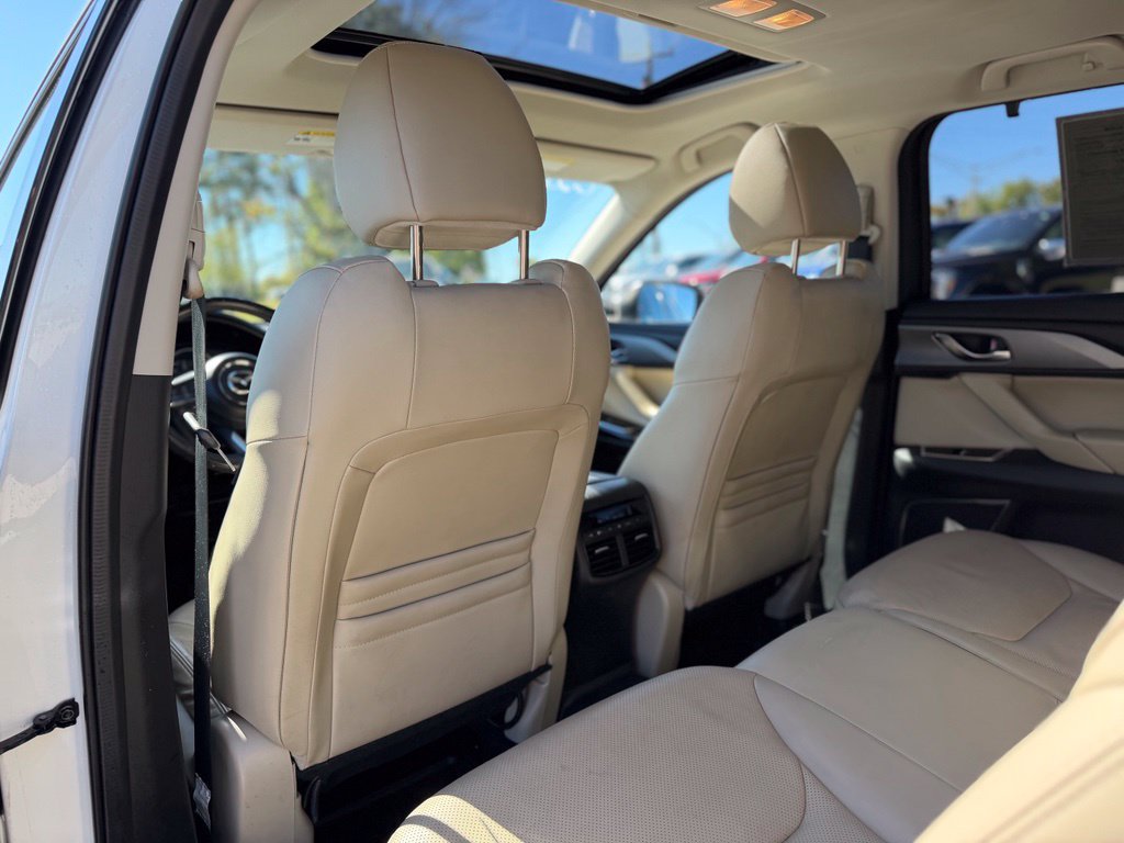 Used 2018 MAZDA CX-9 Touring w/ Touring Premium Package FWD image 15