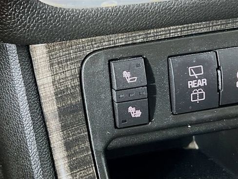 Used 2016 GMC Acadia SLT w/ Open Road Package AWD/4WD image 21