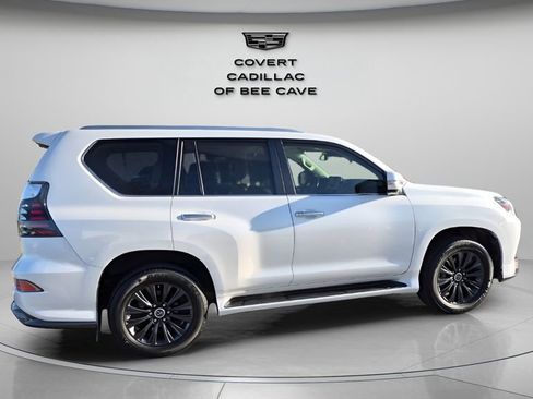 Used 2023 Lexus GX 460 Luxury w/ Sport Design Package image 10