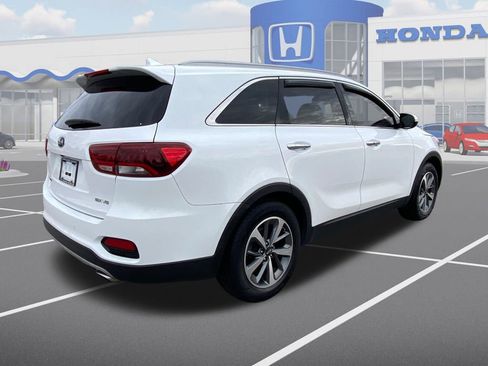 Used 2019 Kia Sorento EX image 9