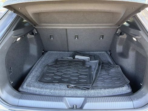 Used 2023 Volkswagen ID.4 Pro RWD image 5