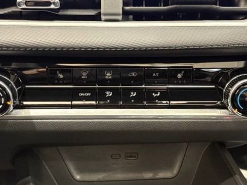 New 2026 Chevrolet Equinox LT image 34