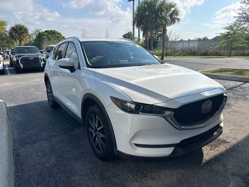 Used 2018 MAZDA CX-5 Touring w/ Preferred Equipment Package image 3