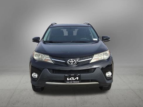 Used 2015 Toyota RAV4 XLE FWD image 9