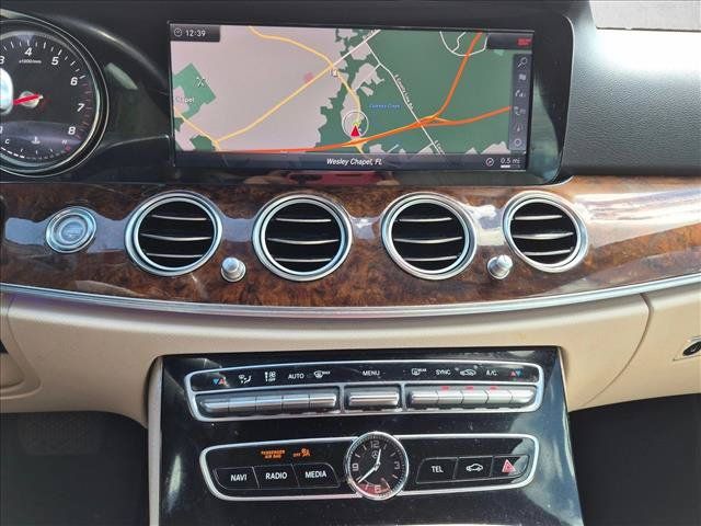 Used 2018 Mercedes-Benz E 300 4MATIC image 11