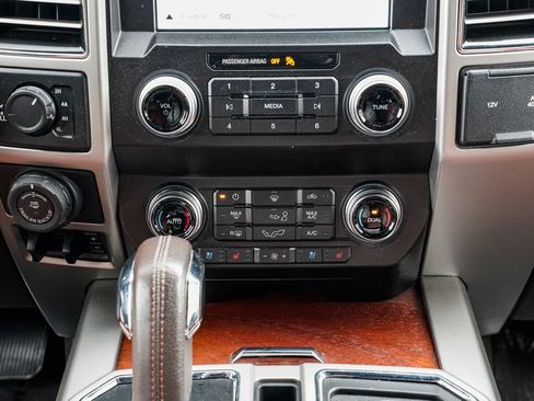 Used 2019 Ford F150 King Ranch w/ Equipment Group 601A Luxury image 14