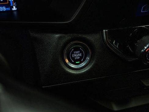 Used 2023 Chevrolet Colorado W/T RWD image 16