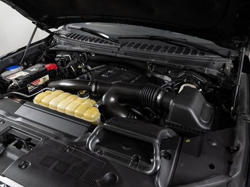 Used 2019 Lincoln Navigator Reserve image 46