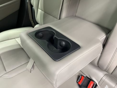 New 2026 GMC Terrain Elevation w/ Elevation Premium Package FWD image 24